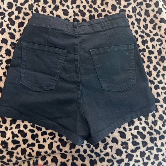 Wild Fable Highest Rise Shorts - Picture 2 of 3